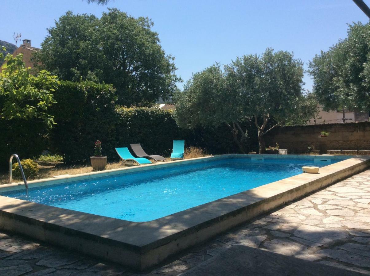 Maison Daumas Billard Francais Et Piscine Robion en Luberon Exterior foto